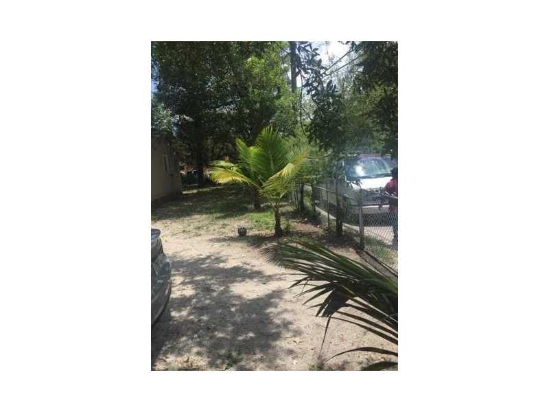 53 Northeast 60th St, Miami, FL 33137