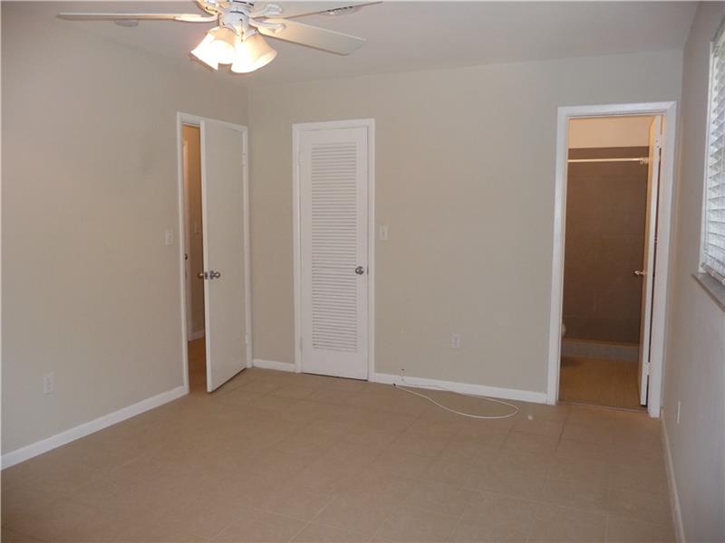 315 Northeast 89th St, El Portal, FL 33138