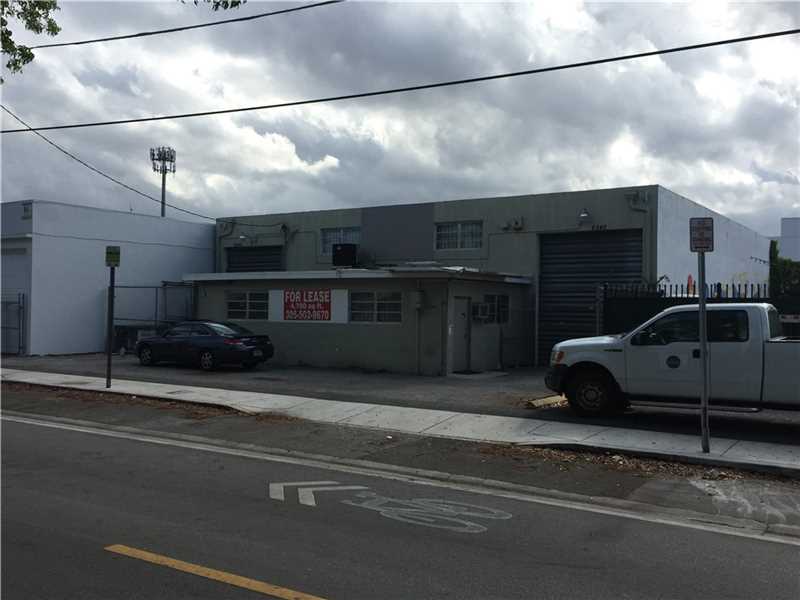 6240 Northeast 4th Ct, Miami, FL 33138