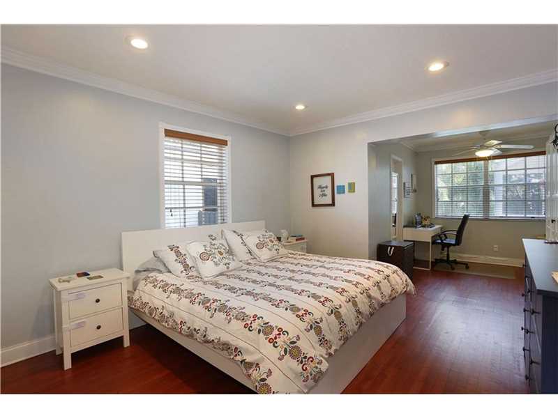 786 Northeast 72nd Ter, Miami, FL 33138