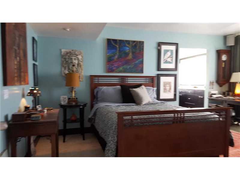 7751 Northeast Bayshore Ct, Miami, FL 33138