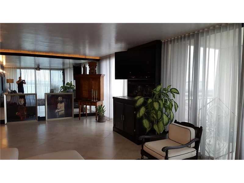 7751 Northeast Bayshore Ct, Miami, FL 33138