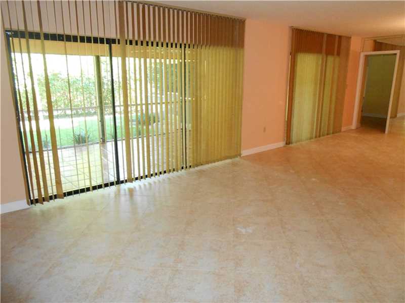930 Northeast 99th St, Miami Shores, FL 33138