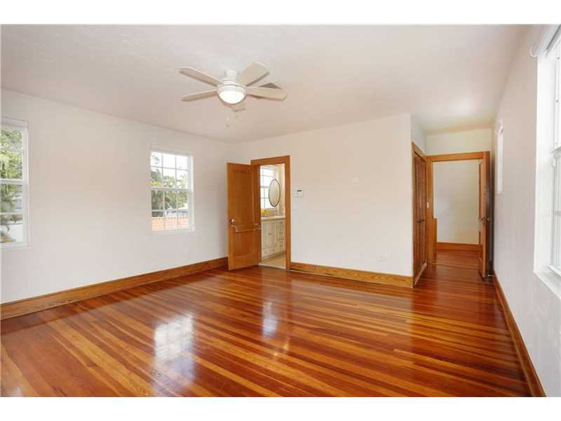 790 Northeast 72nd St, Miami, FL 33138
