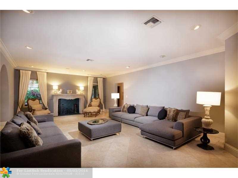 660 GRAND CONCOURSE, Miami Shores, FL 33138