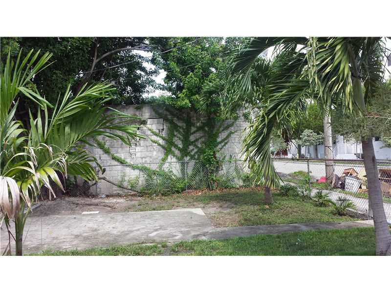 252 Northeast 78, Miami, FL 33138