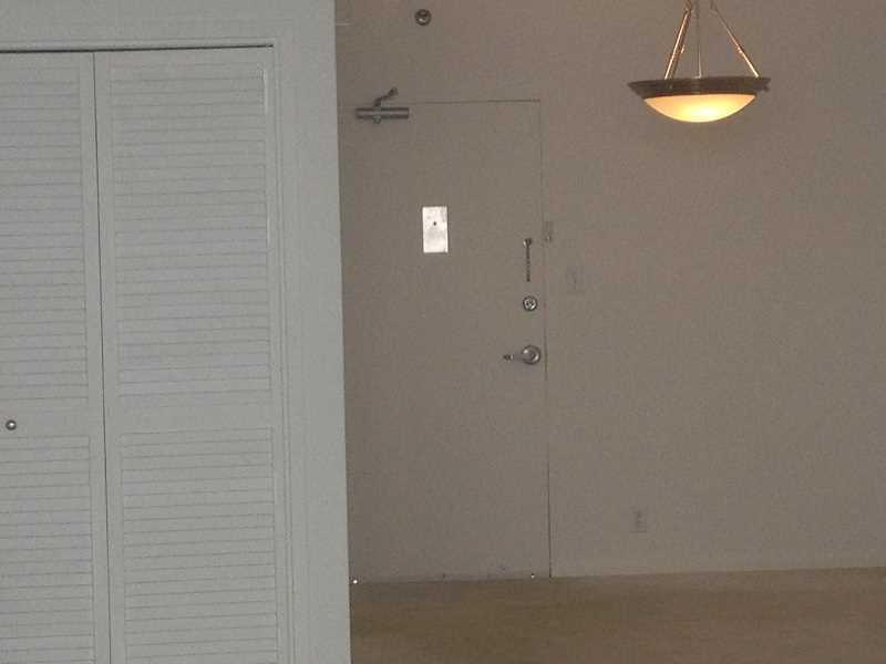 1200West Ave, Miami Beach, FL 33139