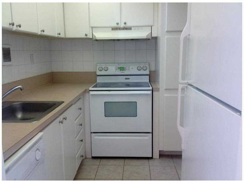 1200West Ave, Miami Beach, FL 33139