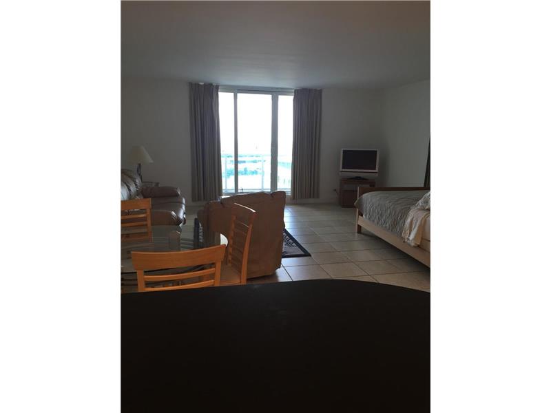 2301COLLINS AV, Miami Beach, FL 33139