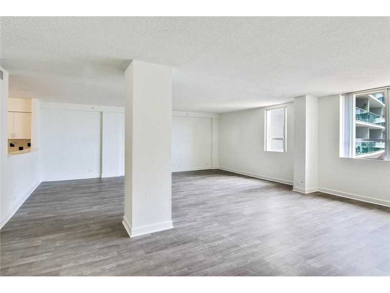 1500Bay Rd, Miami Beach, FL 33139