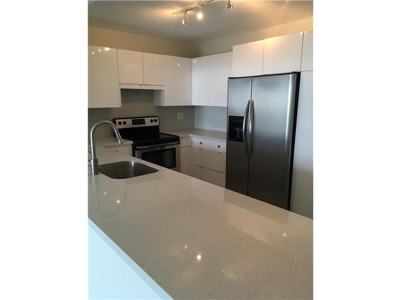 1020Meridian Ave, Miami Beach, FL 33139