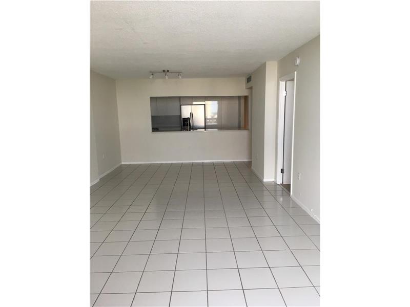 1020Meridian Ave, Miami Beach, FL 33139