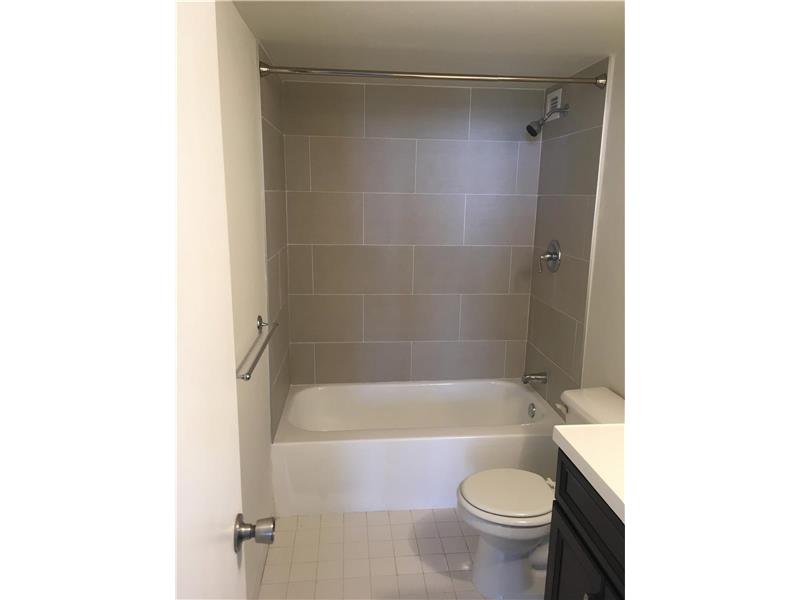 1020Meridian Ave, Miami Beach, FL 33139