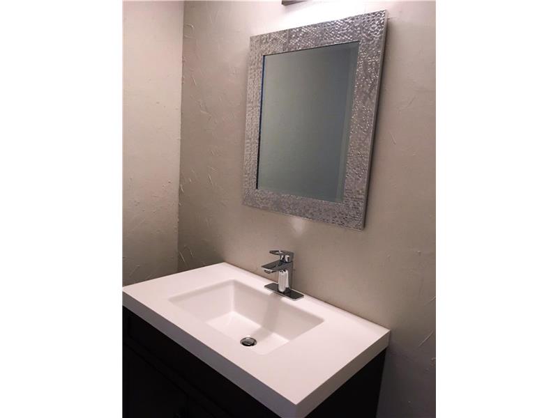1020Meridian Ave, Miami Beach, FL 33139