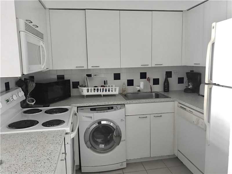1500Bay Rd, Miami Beach, FL 33139