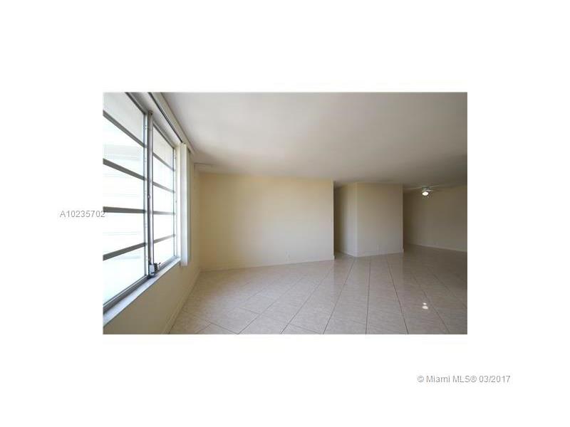 1000West Ave, Miami Beach, FL 33139