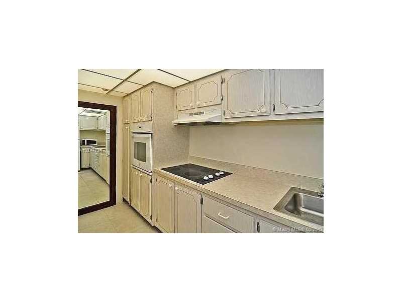 1000WEST AV, Miami Beach, FL 33139