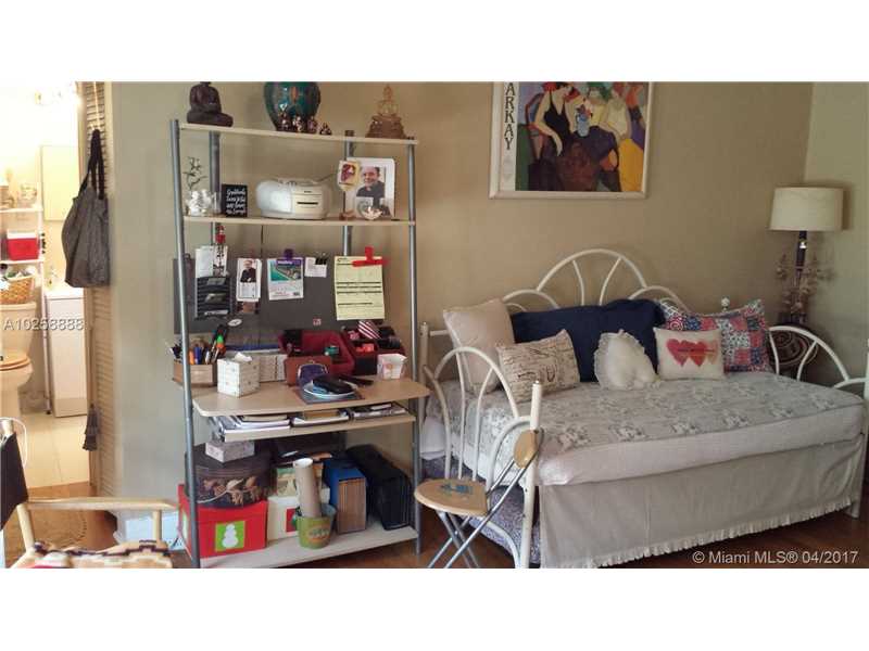 642Michigan Ave, Miami Beach, FL 33139
