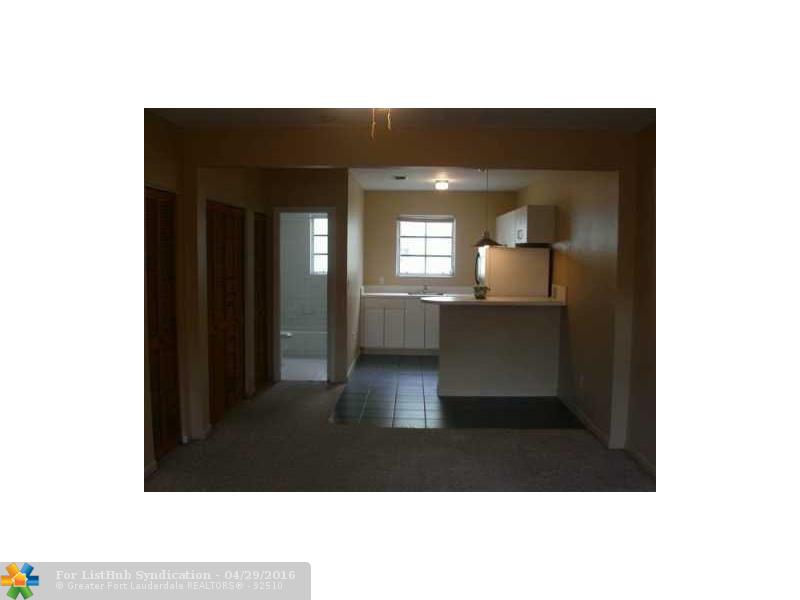 833 10th St 203, Miami Beach, FL 33139