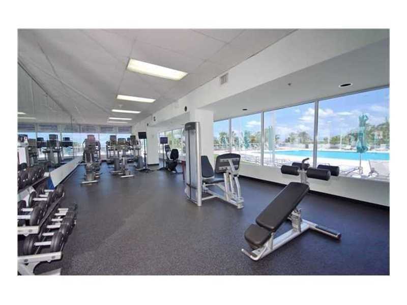 100Lincoln Rd, Miami Beach, FL 33139