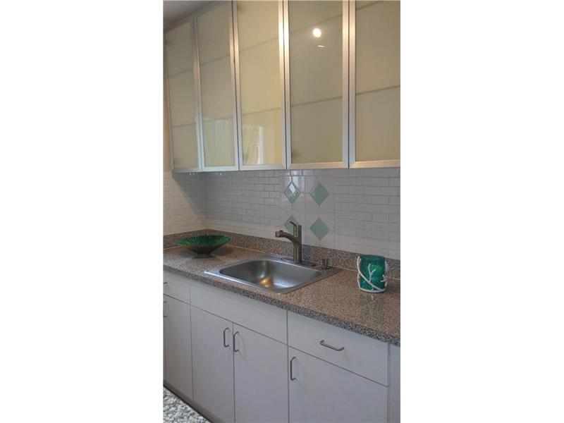 1525Meridian Ave, Miami Beach, FL 33139