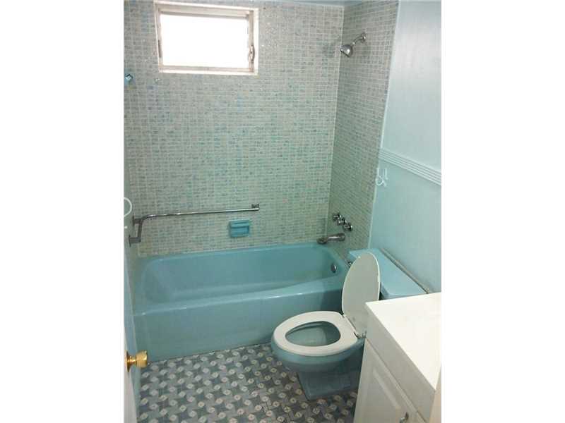 1662Lincoln Ct, Miami Beach, FL 33139