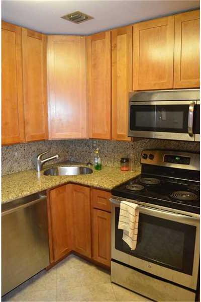 1236 Alton Rd # 303, Miami Beach, FL 33139