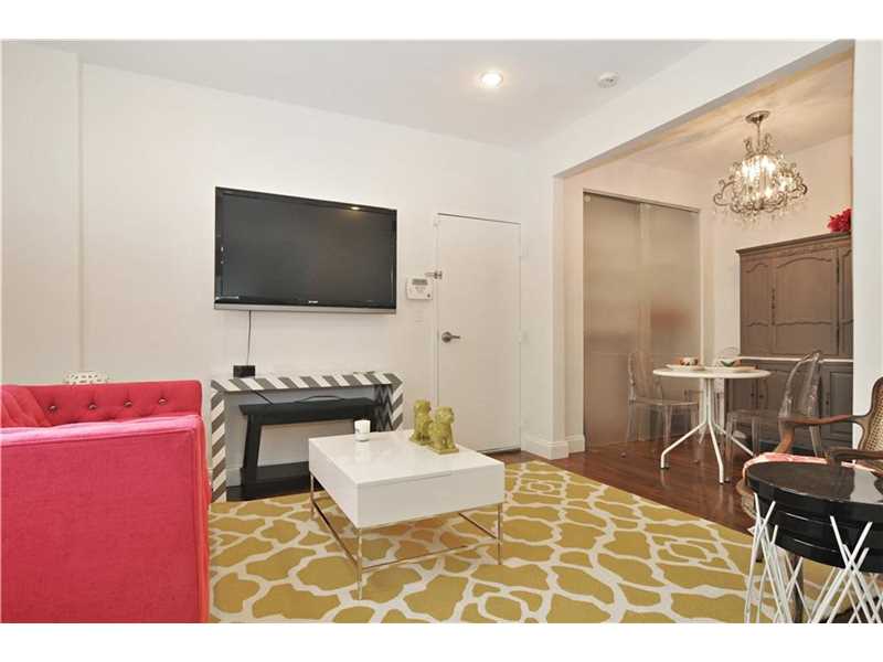 52615 St, Miami Beach, FL 33139