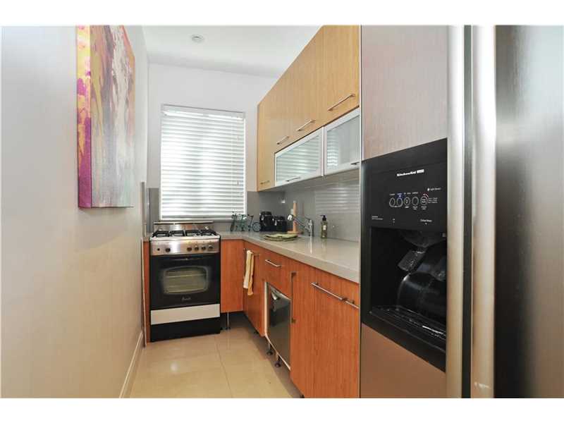52615 St, Miami Beach, FL 33139