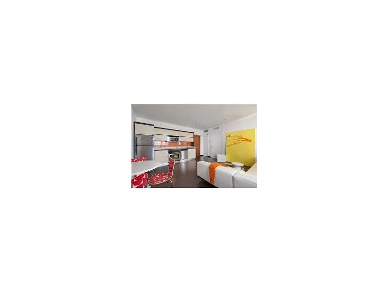 43521st St, Miami Beach, FL 33139