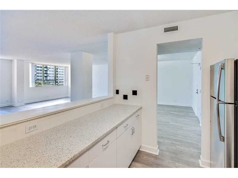 1500Bay Rd, Miami Beach, FL 33139