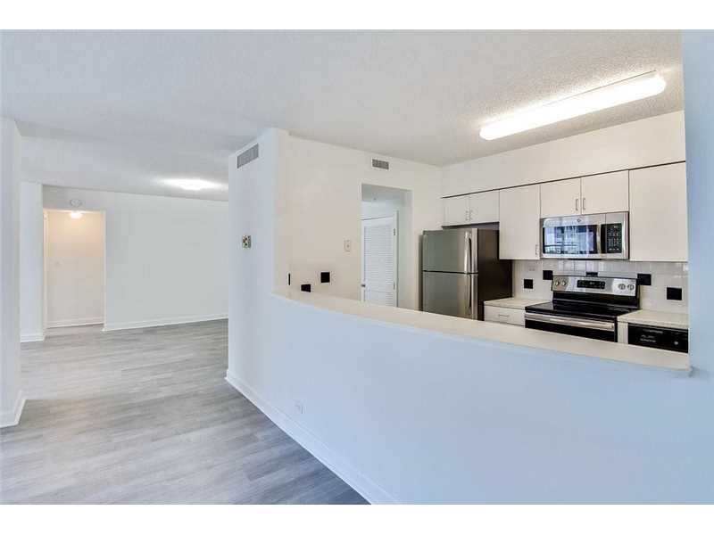1500Bay Rd, Miami Beach, FL 33139