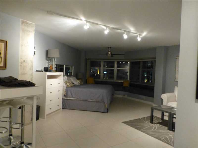 1881Washington Ave, Miami Beach, FL 33139