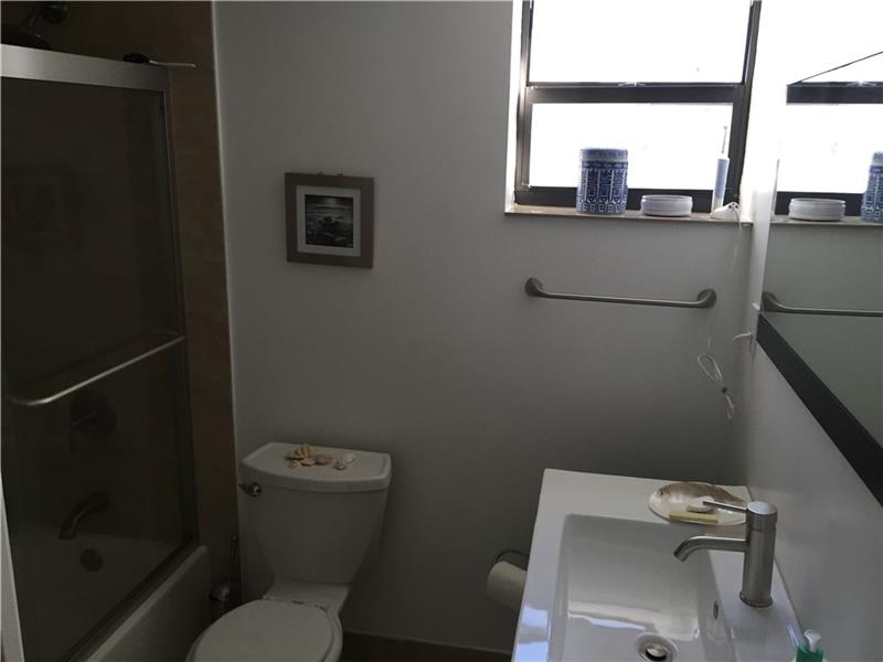 1621Collins Ave, Miami Beach, FL 33139