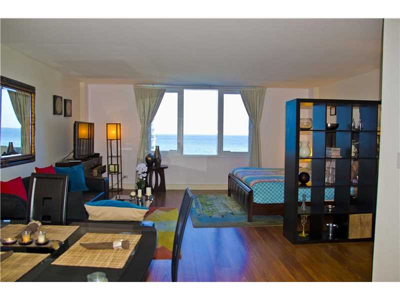 2301Collins Ave, Miami Beach, FL 33139