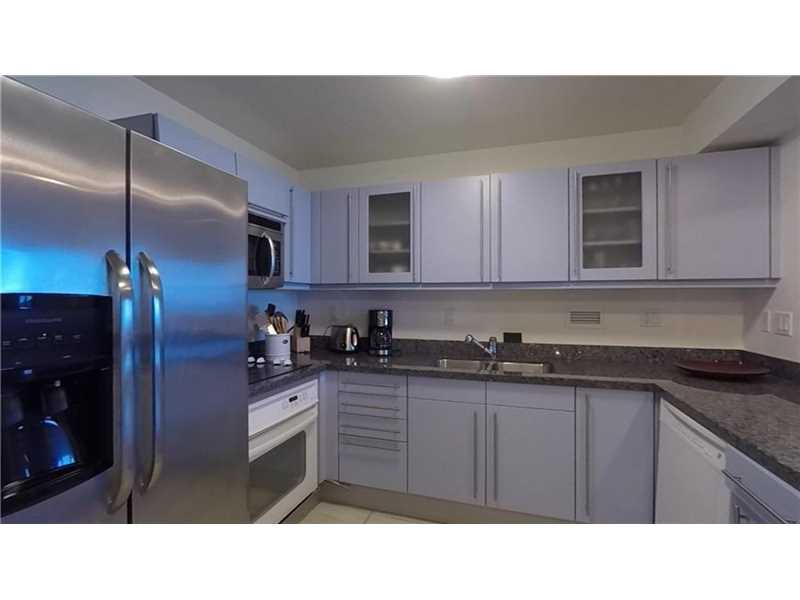 2301Collins Ave, Miami Beach, FL 33139