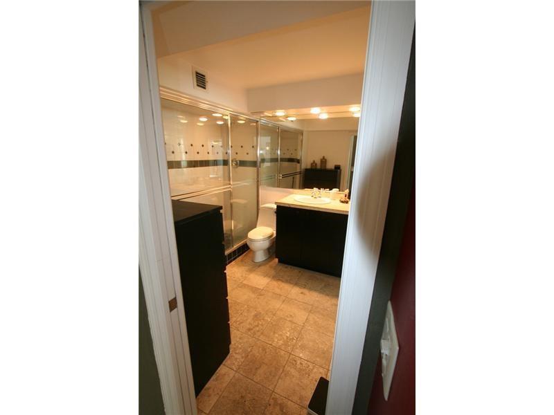 465OCEAN DR, Miami Beach, FL 33139