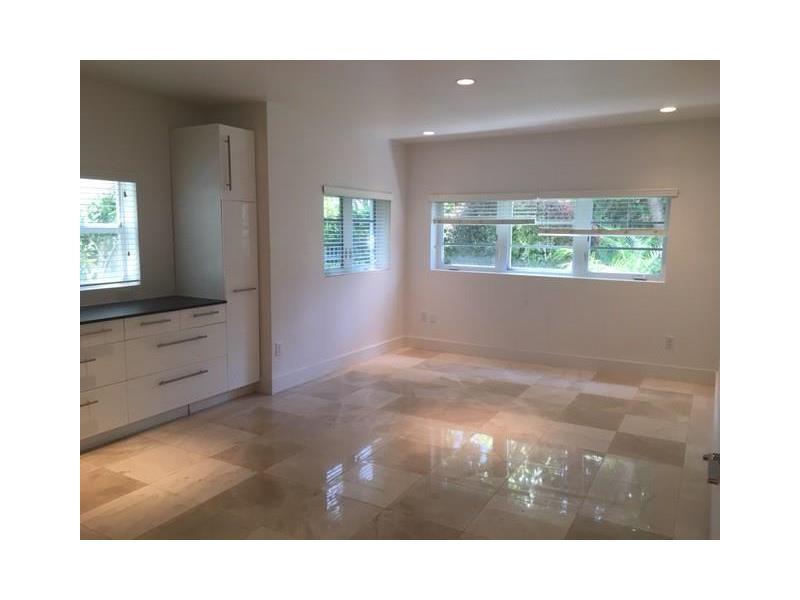 929Michigan Ave, Miami Beach, FL 33139