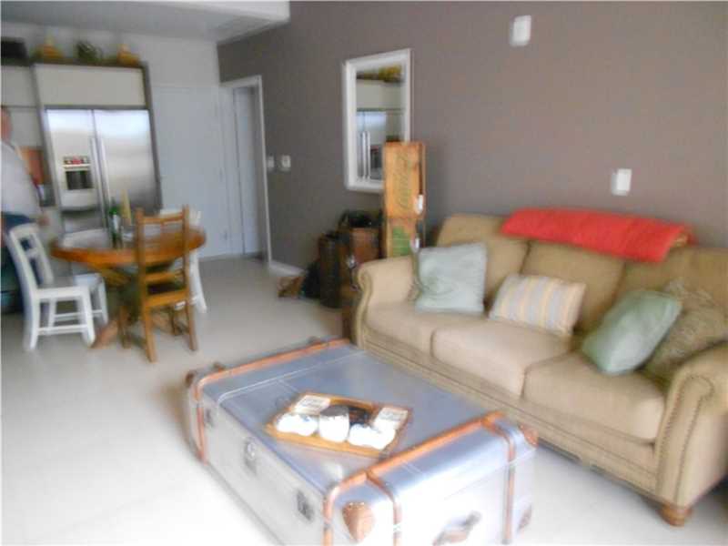 2100Park Ave, Miami Beach, FL 33139