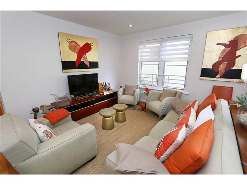 1018Meridian Ave, Miami Beach, FL 33139