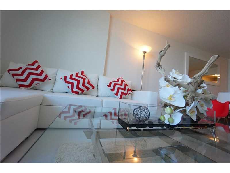 2301 Collins Ave 931, Miami Beach, FL 33139