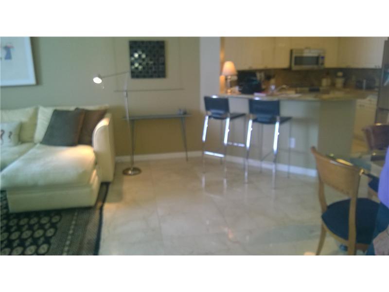 1800Sunset Harbour Dr, Miami Beach, FL 33139