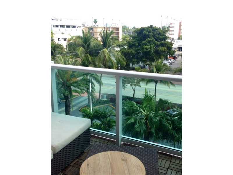1000West Ave, Miami Beach, FL 33139