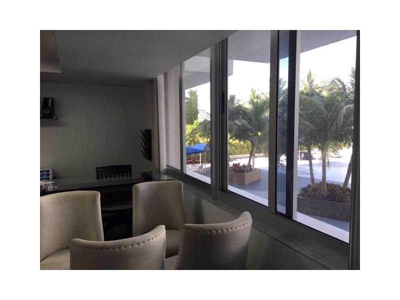 1200West Ave, Miami Beach, FL 33139