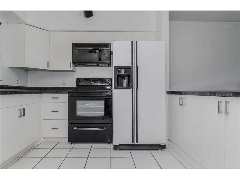 851Meridian Ave, Miami Beach, FL 33139