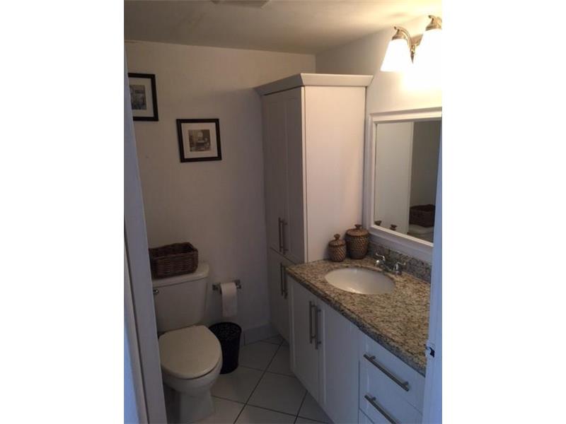 710Washington Ave, Miami Beach, FL 33139