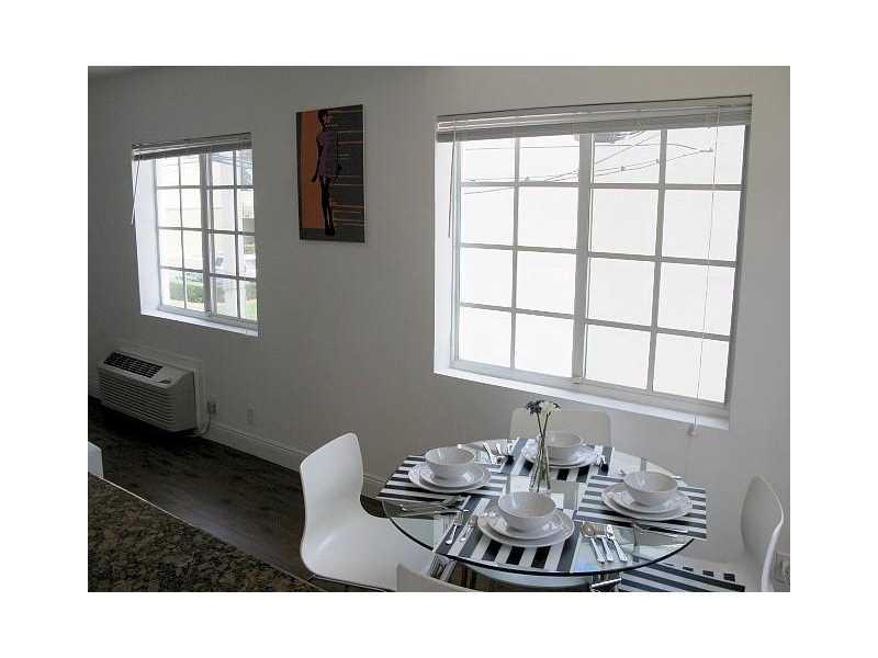 124114th St, Miami Beach, FL 33139