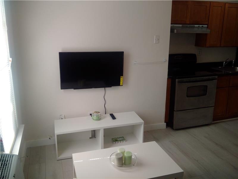 842Meridian Ave, Miami Beach, FL 33139