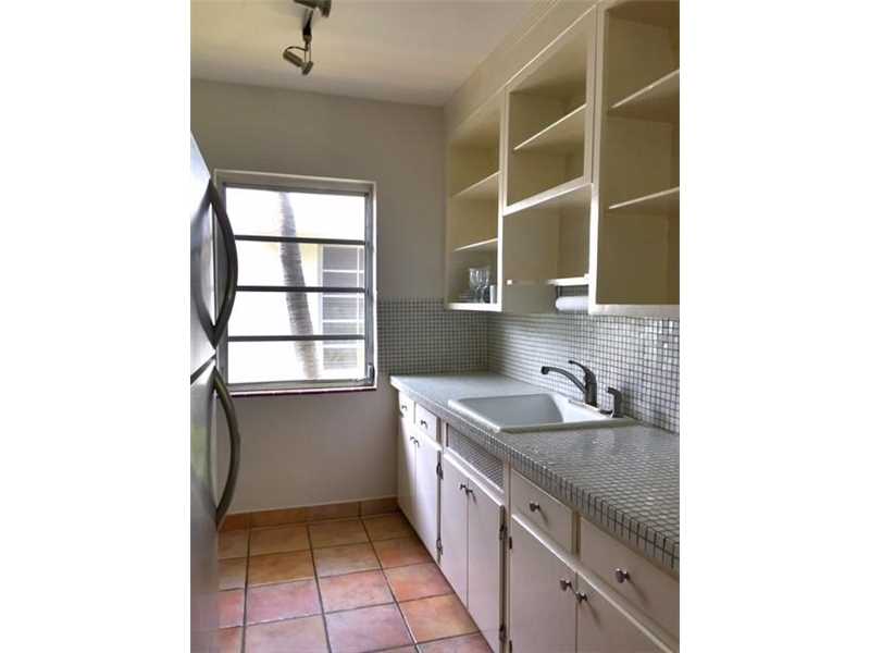 1610 Michigan Ave 3, Miami Beach, FL 33139