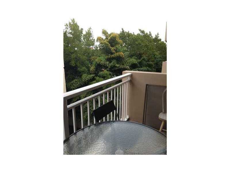 1665BAY RD, Miami Beach, FL 33139